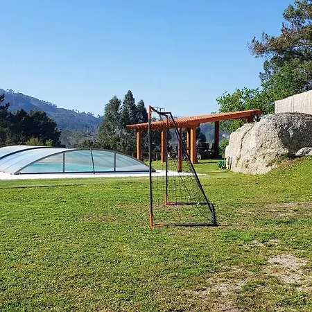 Dom wakacyjny House With 4 Bedrooms In With Wonderful Mountain View Shared Pool Terrace