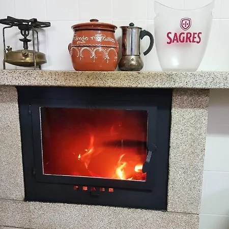 House With 4 Bedrooms In With Wonderful Mountain View Shared Pool Terrace * Cabeceiras de Basto
